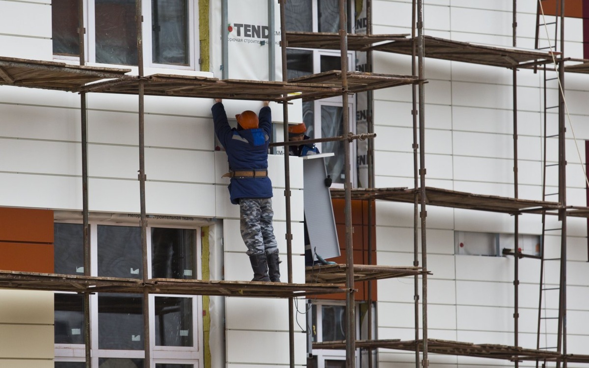    Строители Югры рассказали об основных суевериях, связанных с числом 13