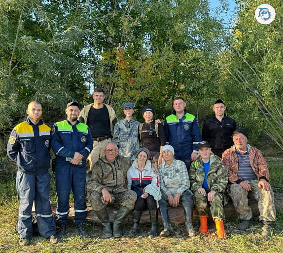    Югорские добровольцы Гумкорпуса нашли потерявшуюся 10 сентября пожилую женщину