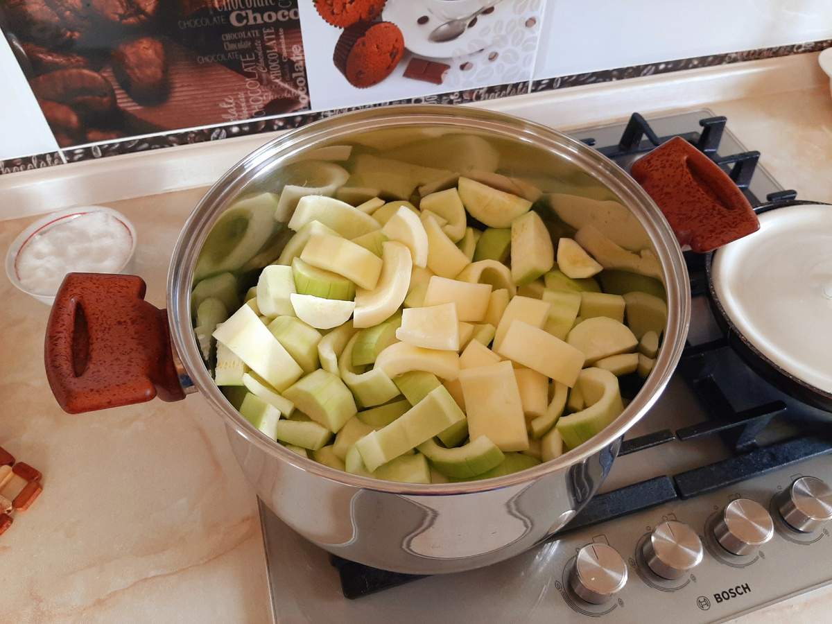 Режем кабачки