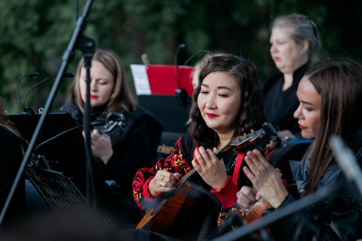    Сургутская филармония завершила сезон концертов под открытым небом