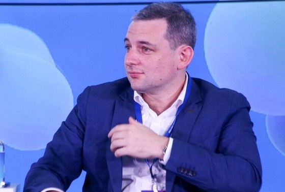    Илья Бронштейн