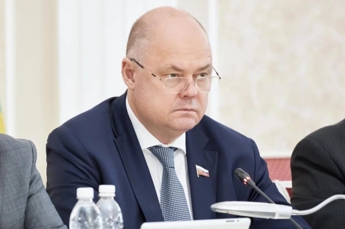    Вадим Супиков обратил внимание на ряд законодательных решений 21 сессии