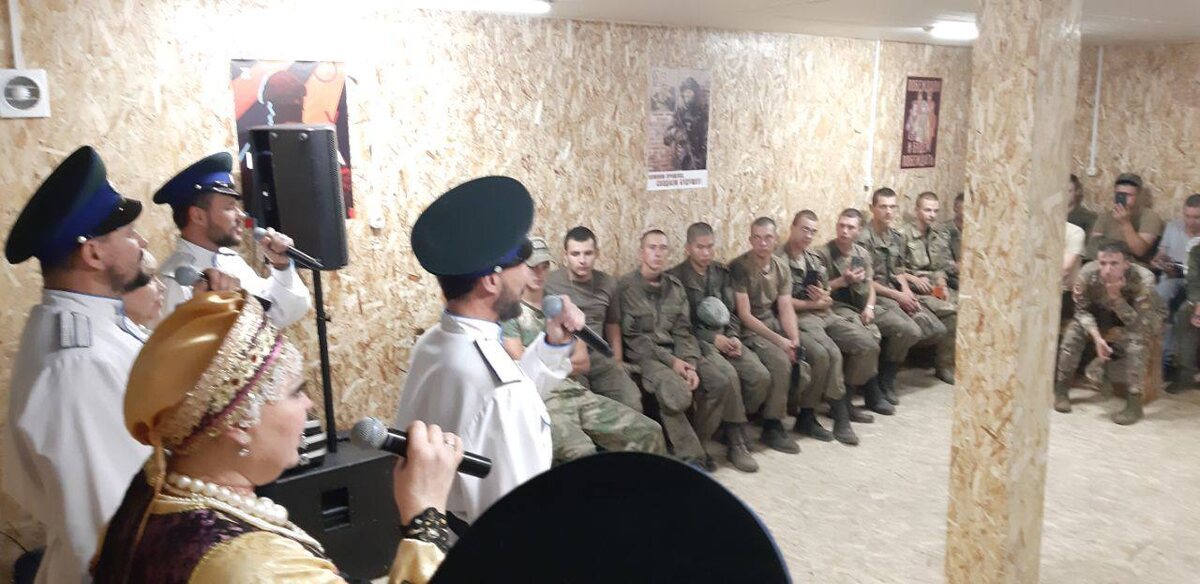  📷    На Донбасс прибыла очередная творческая фронтовая бригада из Оренбуржья Белов Михаил Александрович