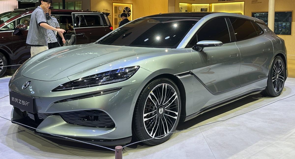 Denza Z9 GT