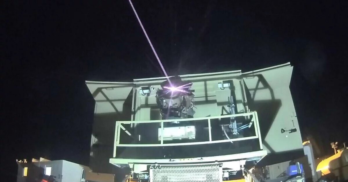 Ожидается, что лазерная система Iron Beam будет полностью введена в эксплуатацию к концу 2025 года, и планируется интегрировать ее в Iron Dome, чтобы обеспечить скоординированное использование как ракет-перехватчиков, так и лазерных систем. Фото: Rafael