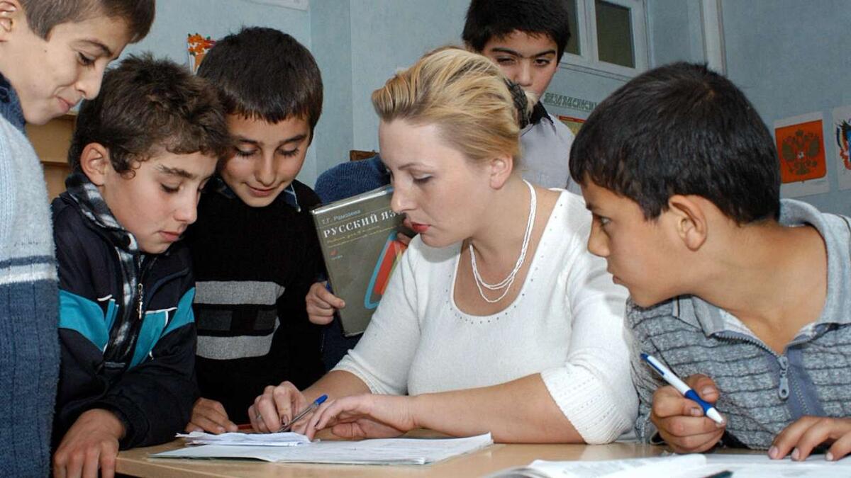    В Госдуме предложили сделать платным образование для детей мигрантов