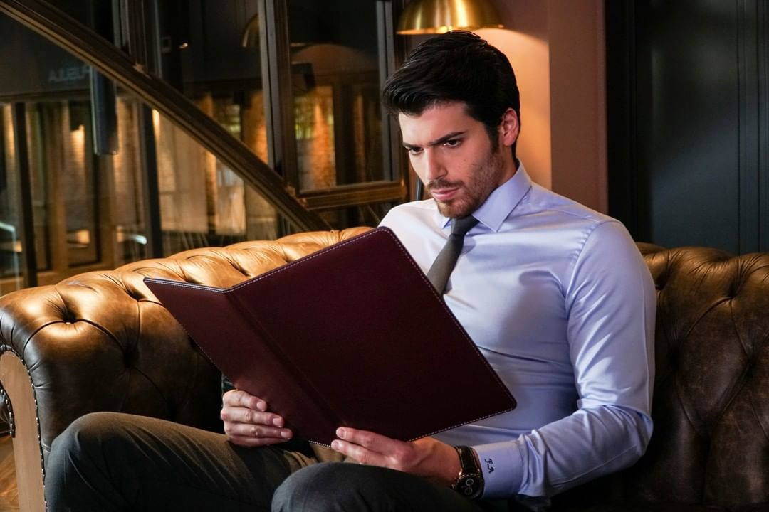Кадр из сериала "Полнолуние"