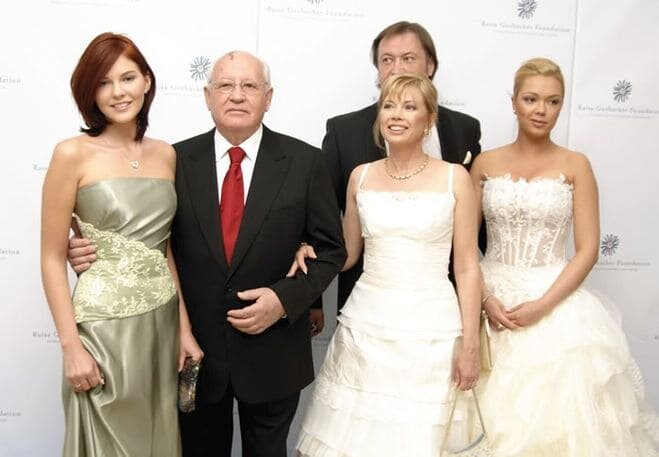 Наследники М.С. Горбачёва: где и как живут дети и внуки единственного в истории президента СССР?