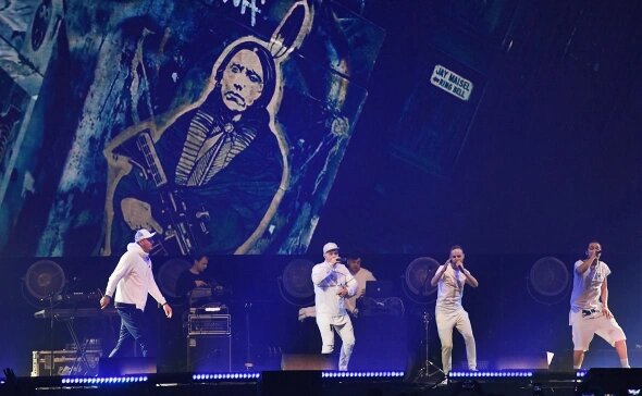 Кадр из концерта группы «Каста». Фото: Кирилл Каллиников / РИА Новости.