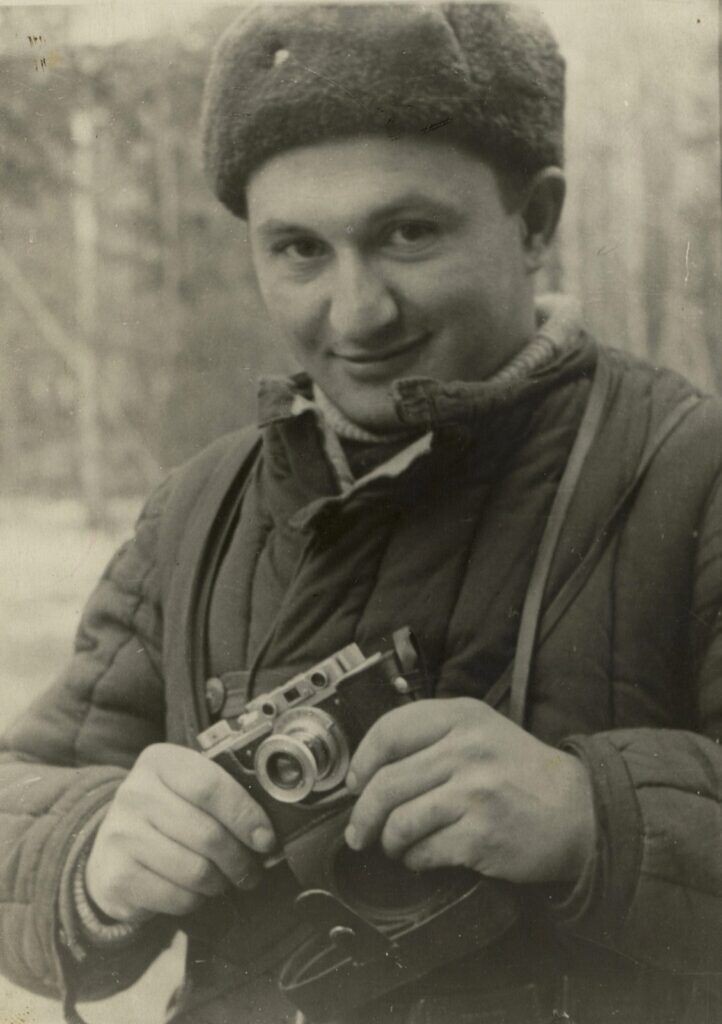 Фотограф, военный корреспондент Фотохроники ТАСС, заслуженный журналист Республики Беларусь Александр Дитлов
