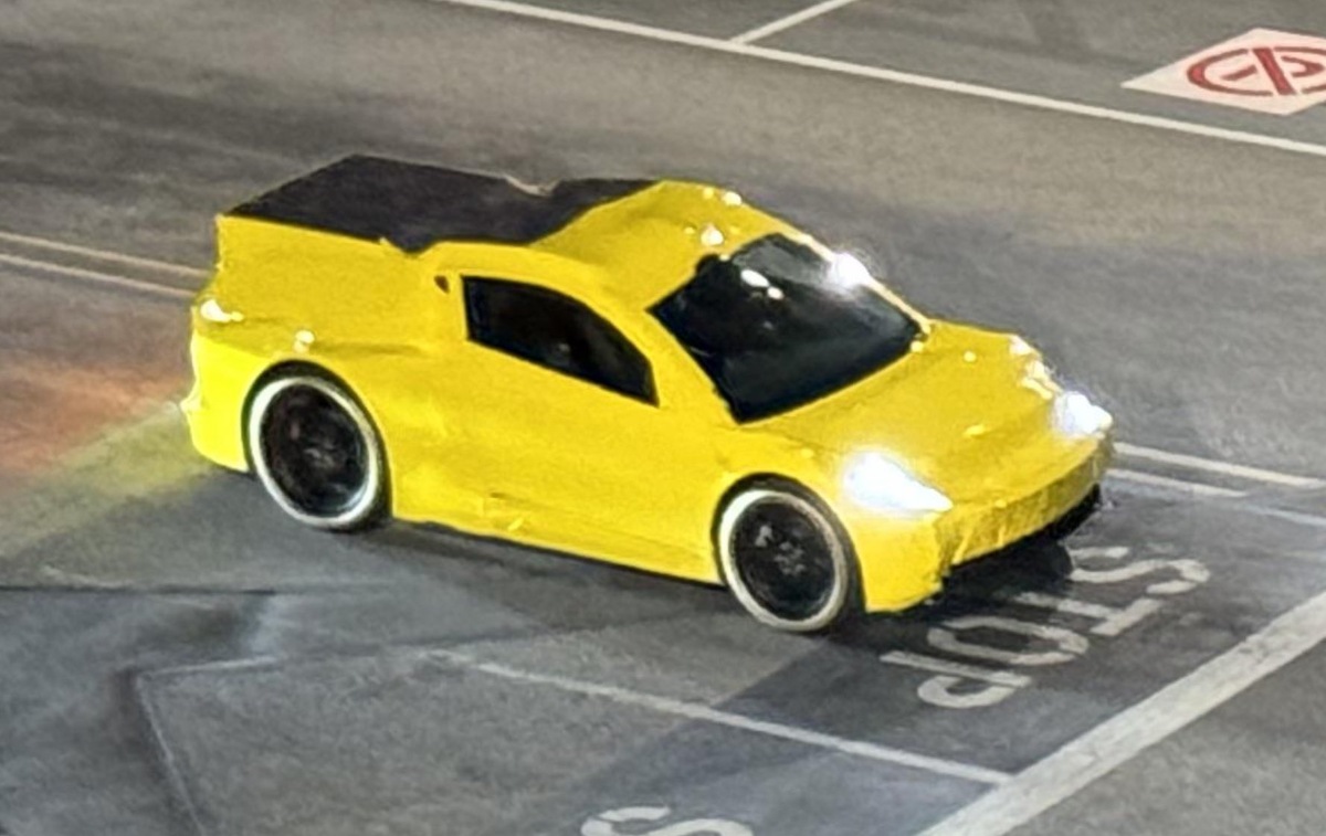 фото: Tesla Newswire, u/boopitysmoop  📷
