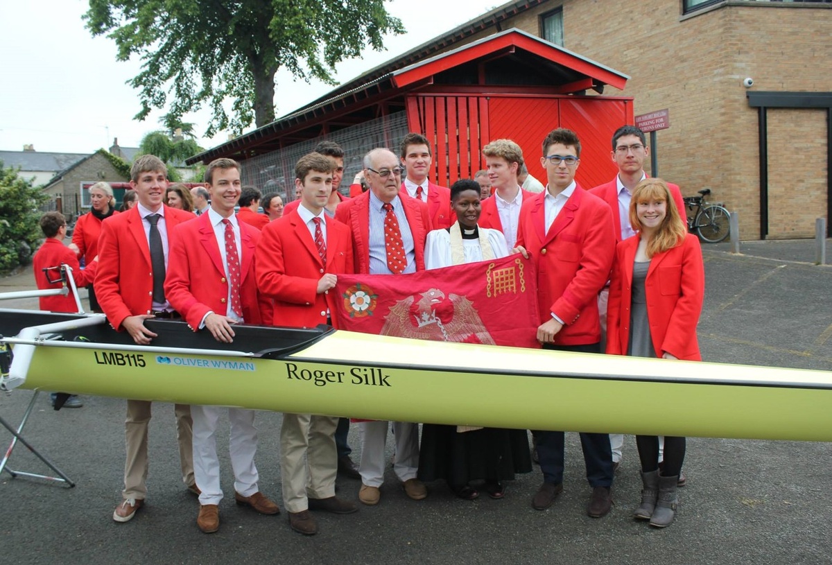 Не 19 век, конечно, но тот же The Lady Margaret Boat Club