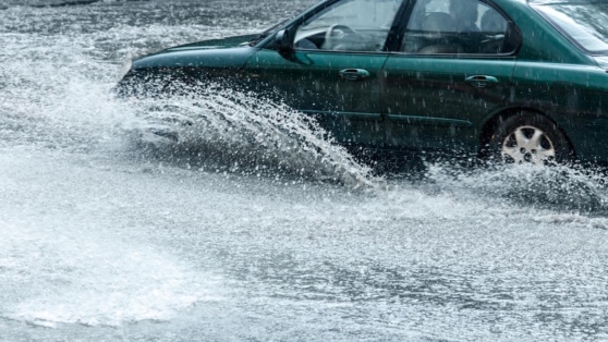    Европейские страны экстренно готовятся к непогоде и наводнениям Сергей Бунеев