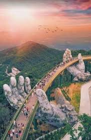 Золотой мост во Вьетнаме