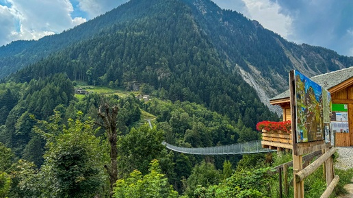 Ponte nel Cielo («Мост в небо») - высота моста 140 м над землей и 1034 над уровнем моря, длина моста 234 м, Ломбардия, Италия 🇮🇹