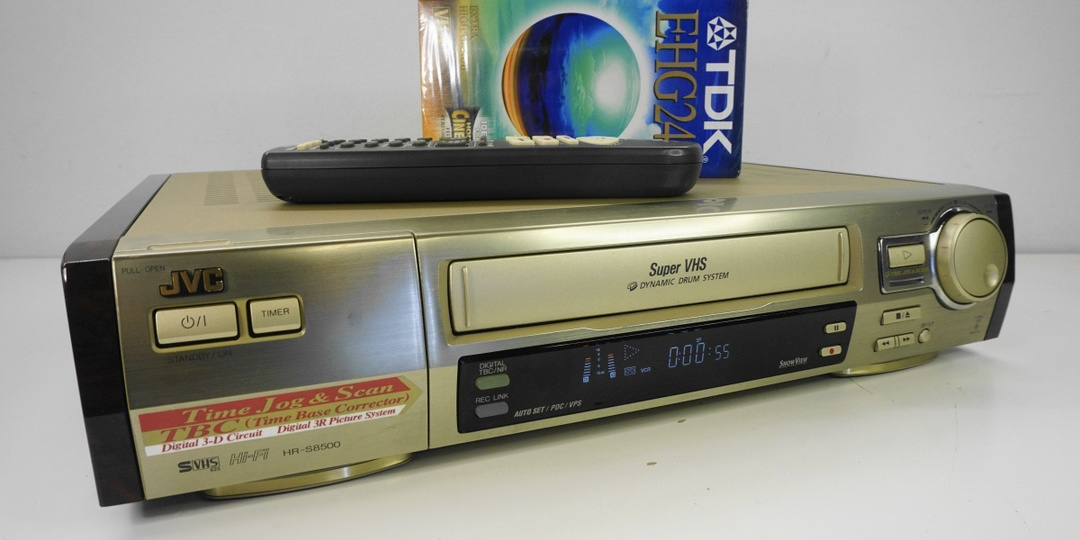 Кинотеатр в каждый дом: Воспоминания о видеомагнитофонах VHS
