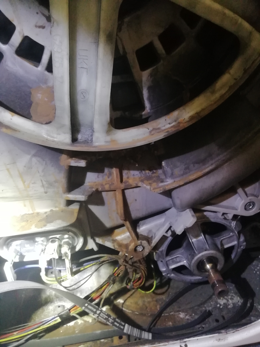 Задняя часть ст. машинки