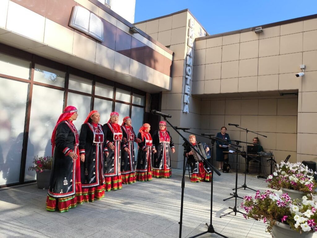     В Оренбурге прошёл III фестиваль народных ремёсел, обрядов и традиций «О»
📷    В Оренбурге прошёл III фестиваль народных ремёсел, обрядов и традиций «О»
📷    В Оренбурге прошёл III фестиваль народных ремёсел, обрядов и традиций «О»
📷    В Оренбурге прошёл III фестиваль народных ремёсел, обрядов и традиций «О»
📷    В Оренбурге прошёл III фестиваль народных ремёсел, обрядов и традиций «О»
📷    В Оренбурге прошёл III фестиваль народных ремёсел, обрядов и традиций «О»
📷    В Оренбурге прошёл III фестиваль народных ремёсел, обрядов и традиций «О»
📷    В Оренбурге прошёл III фестиваль народных ремёсел, обрядов и традиций «О»
📷    В Оренбурге прошёл III фестиваль народных ремёсел, обрядов и традиций «О»
