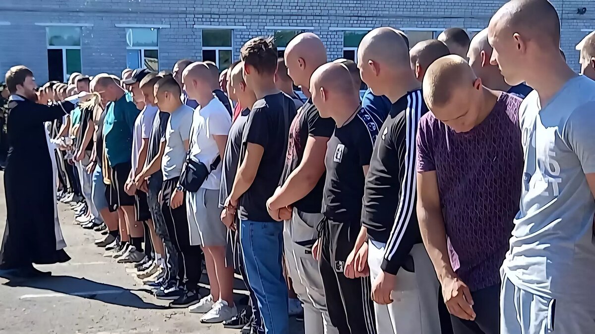 Призыв в армию начинается через 2 недели. Источник: Брянская епархия