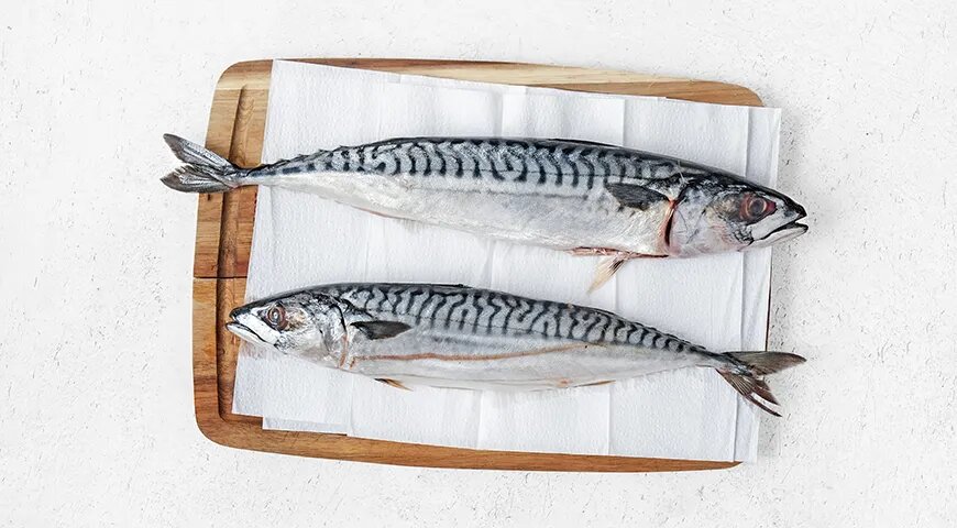   Скумбрия с картошкой в духовке (gastronom.ru)