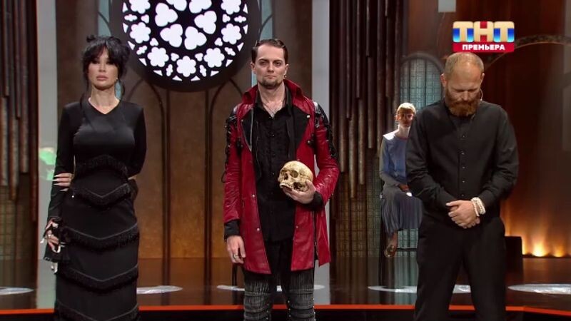   Участники второго выпуска второго сезона шоу «Экстрасенсы. Реванш». Фото: кадр из шоу «Экстрасенсы. Реванш»