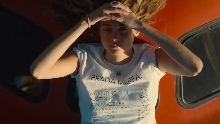    Кадр из сериала «Три женщины»