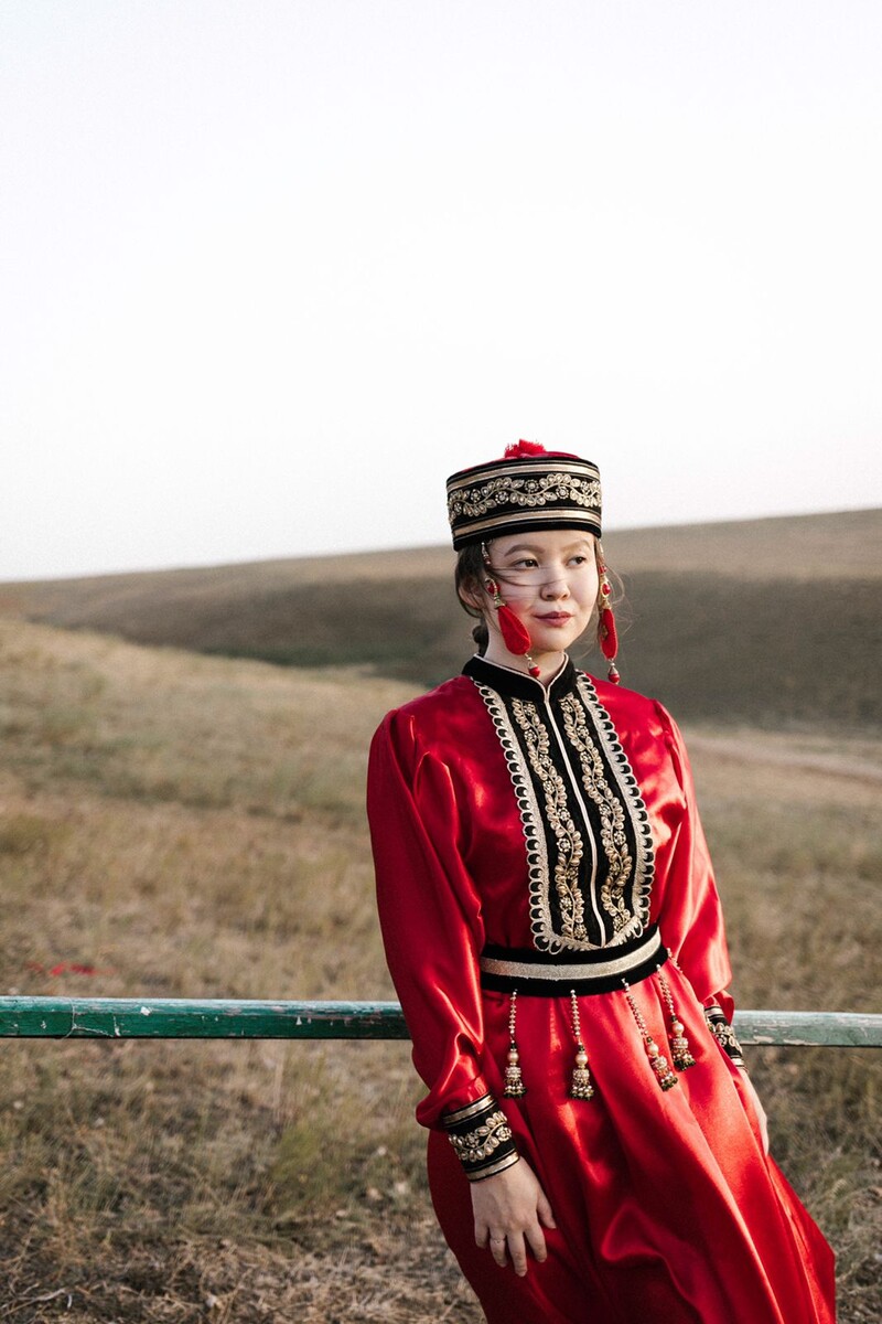 Амина. У Одинокого тополя, Целинный район Республики Калмыкия. 