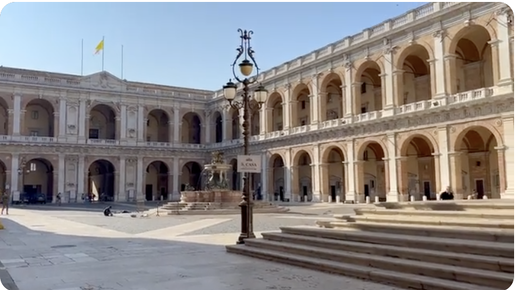 Выбираю Италию: Площадь и базилика (Basilica Loreto) под звуки песни Battisti - La canzone del sole