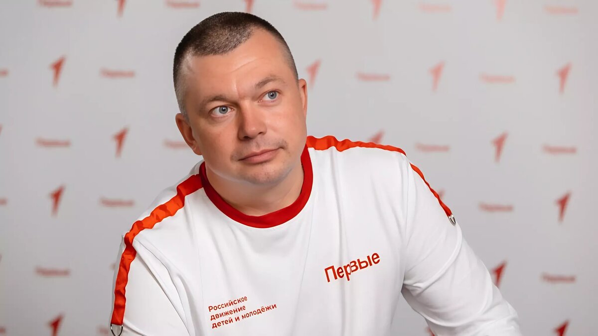     Источник: Движение первых