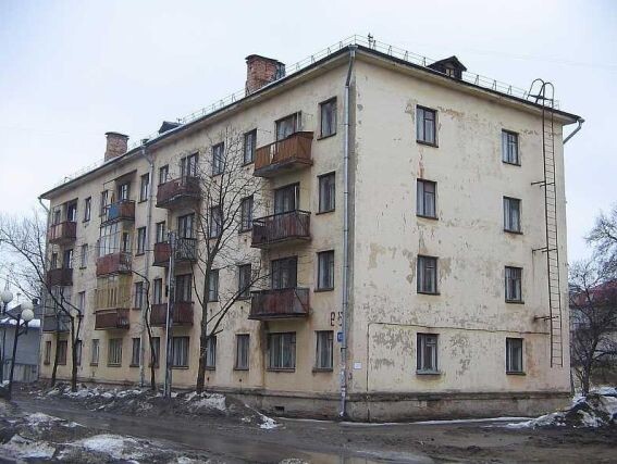 Старая"хрущевка". Из чего построены ее стены? Не из торфозольного ли цемента?