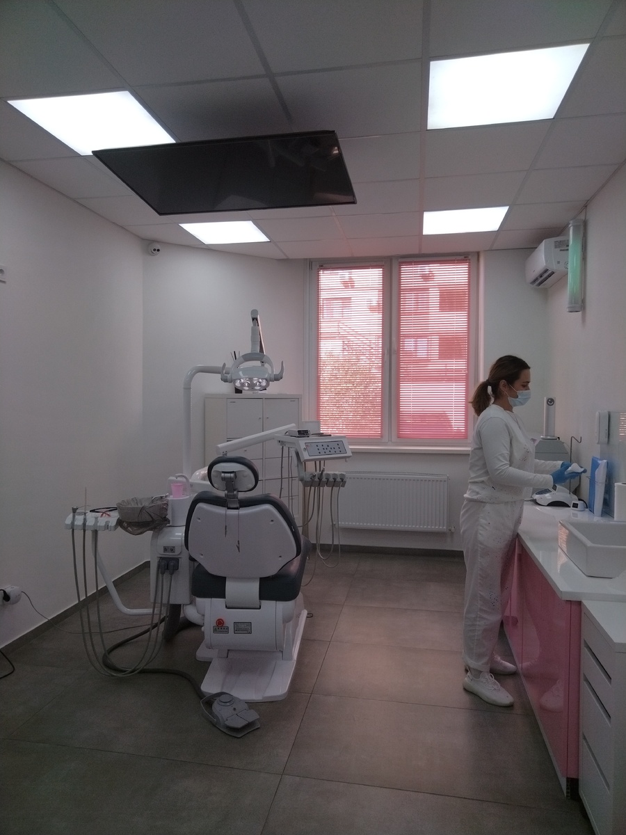 Это кабинет хирурга - стоматолога.
