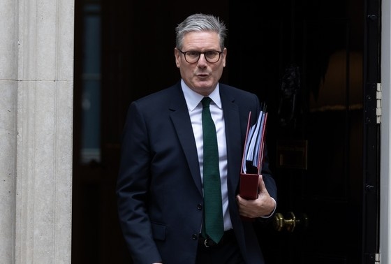    Кир Страмер