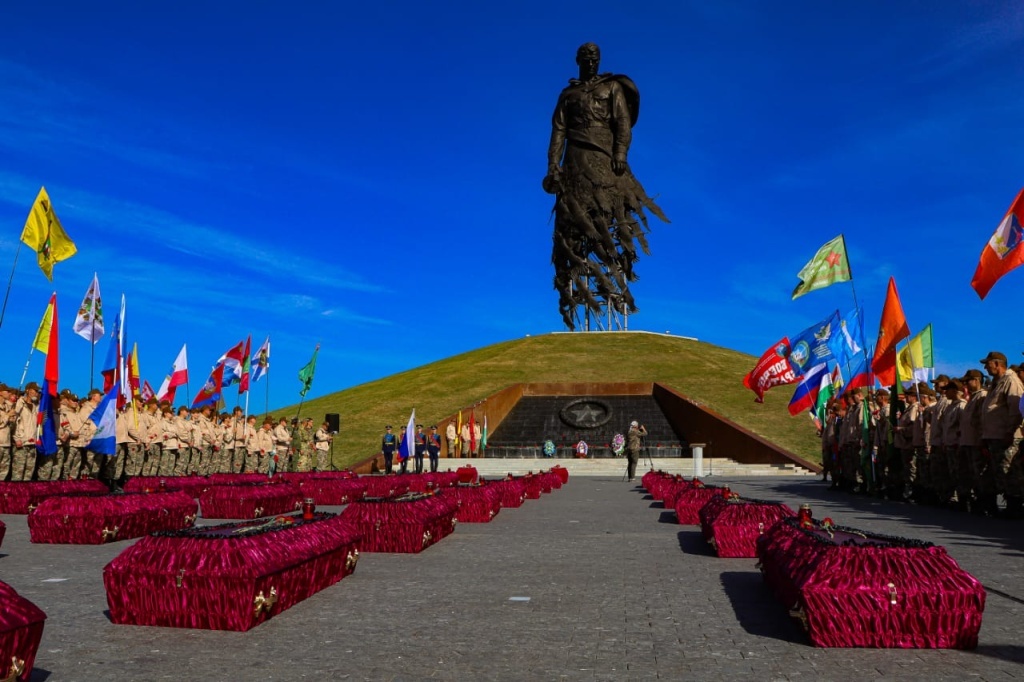 Поисковики нашли в Тверской области останки 268 красноармейцев