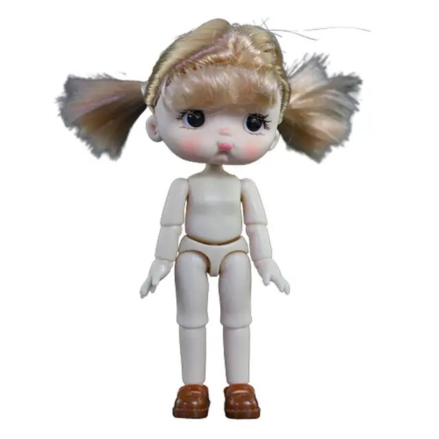 Вот такая куколка должна была прийти.