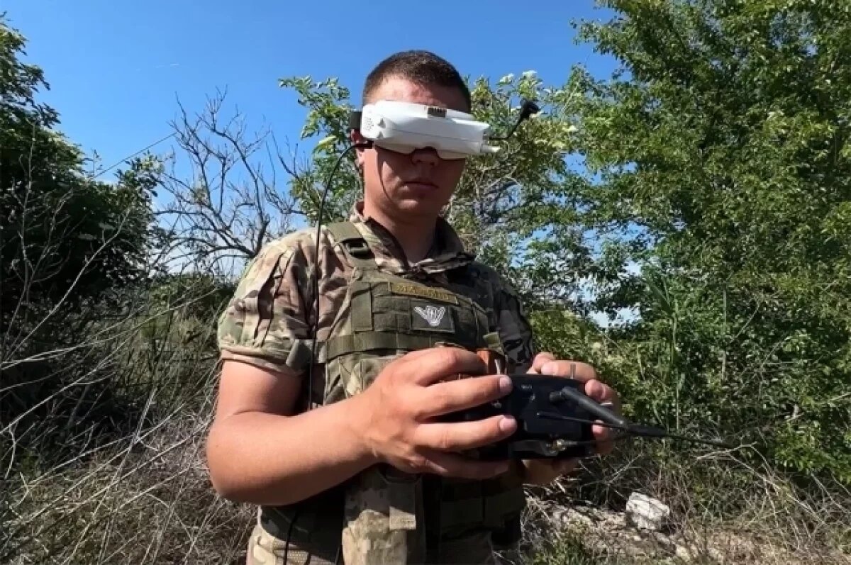    Расчет FPV-дронов уничтожил снайперскую пару ВСУ в заброшенном здании