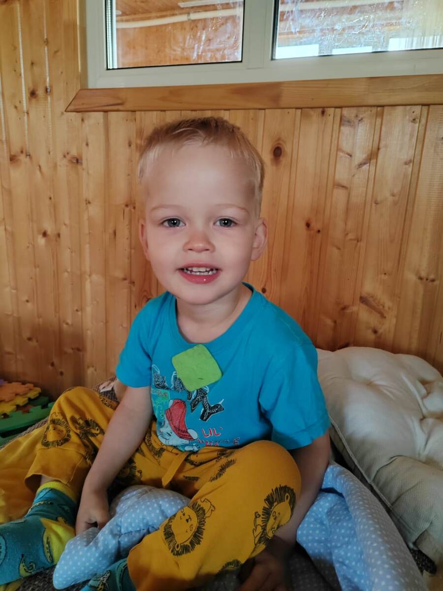 Паша, глаза выдают, что болеет