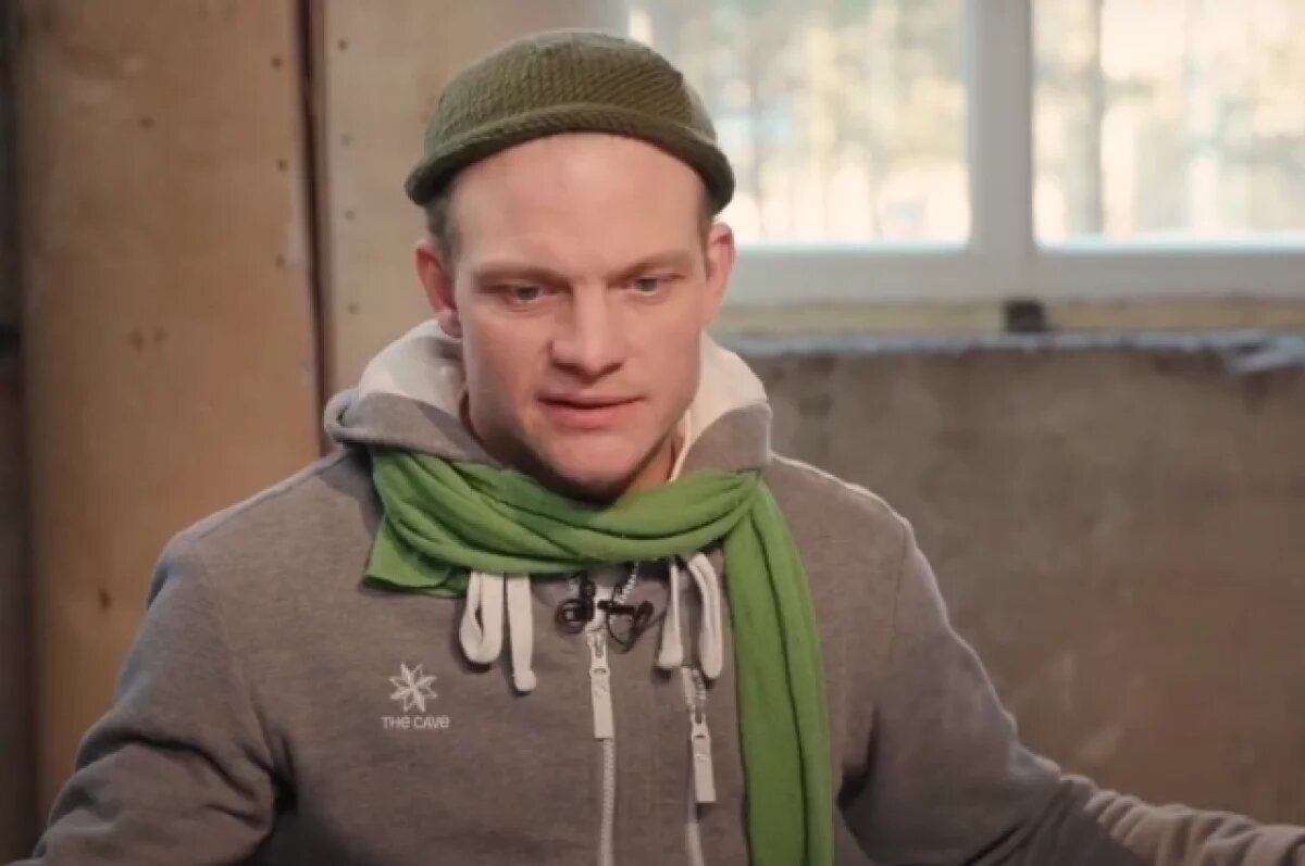    Актера из сериала «Король и Шут» Ткачука задержали в Пулково