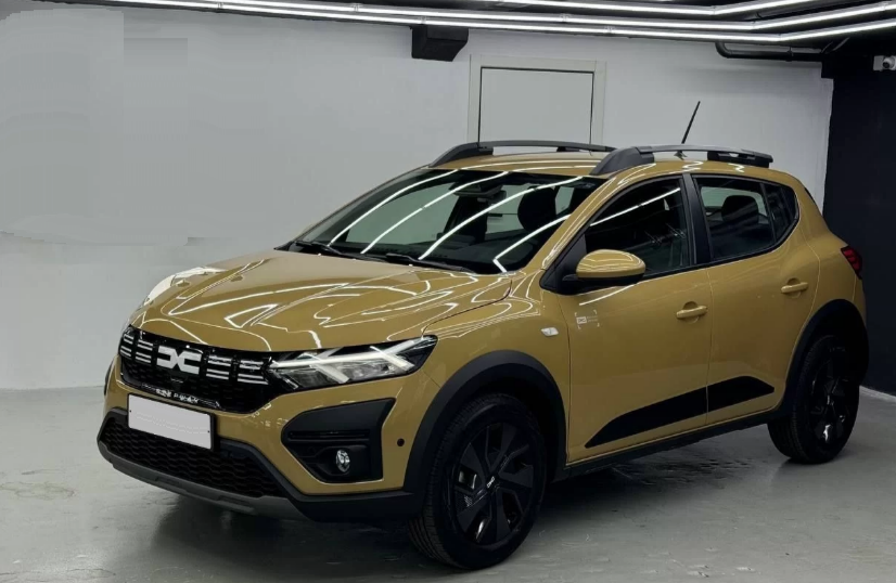 Новый Dacia Sandero Stepway продают в России. Сколько он стоит?