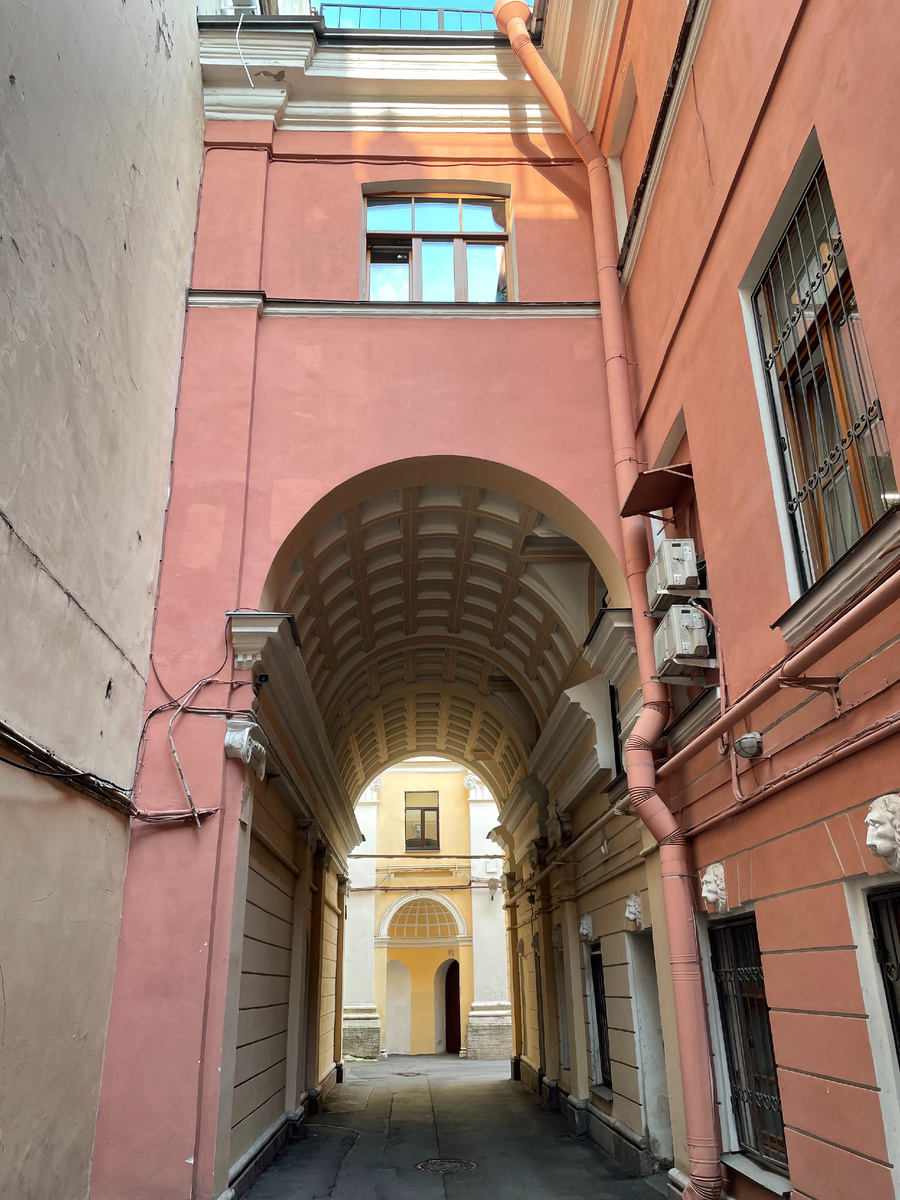 Весь мрак давно вычистили