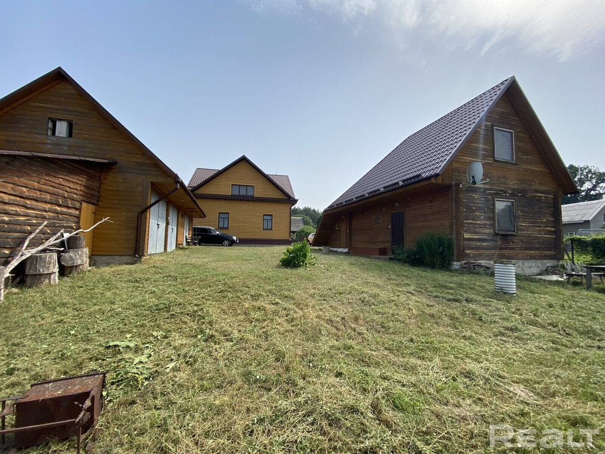 Компдекс построек, которые каким-то образом разрешили построить в Беловежской пуще, продаётся