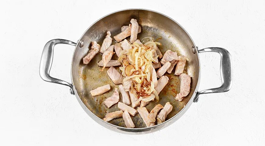   Свинина, тушенная с лечо (gastronom.ru)