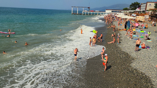 СЕРЕДИНА СЕНТЯБРЯ В АДЛЕРЕ: +31°ЖАРЫ, САМЫЙ ЛУЧШИЙ ПЛЯЖ В АДЛЕРЕ С ФОТОЗОНАМИ И ШИКАРНОЙ СМОТРОВОЙ ПЛОЩАДКОЙ НА МОРЕ. АДЛЕР 2024