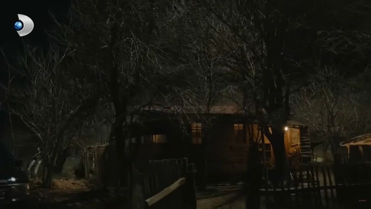 Кадр из сериала "Милосердие", Турция, 2013 год. Найдено sasha sasha после публикации статьи.