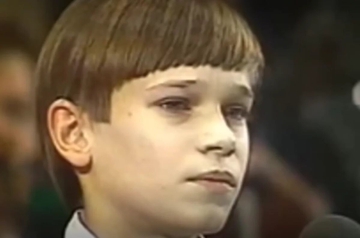    Сергей Парамонов.