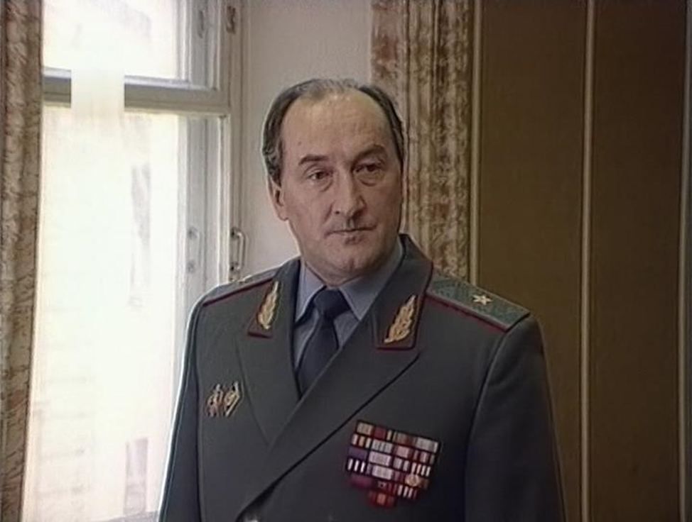 «На углу у Патриарших»