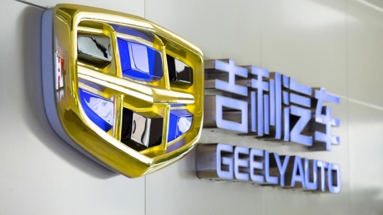    В Китае раскрыли подробности о новом кроссовере Geely Starship 7 Роман Захаров