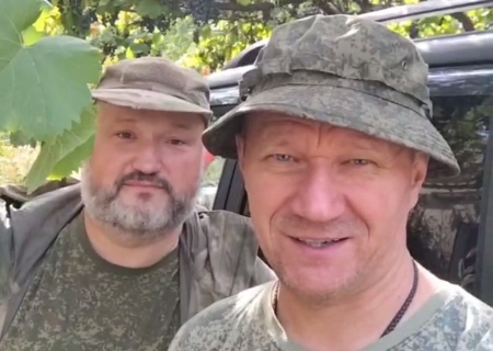    Царёв напомнил, что "Эрнест" и "Гудвин" обвинили командование в наркоторговле. Скрипник утверждает, их командир — креатура Пушилина
