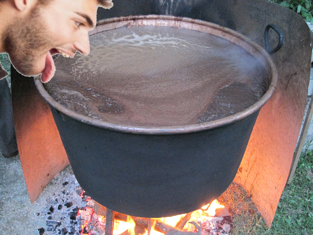 В ожидании напитка царей