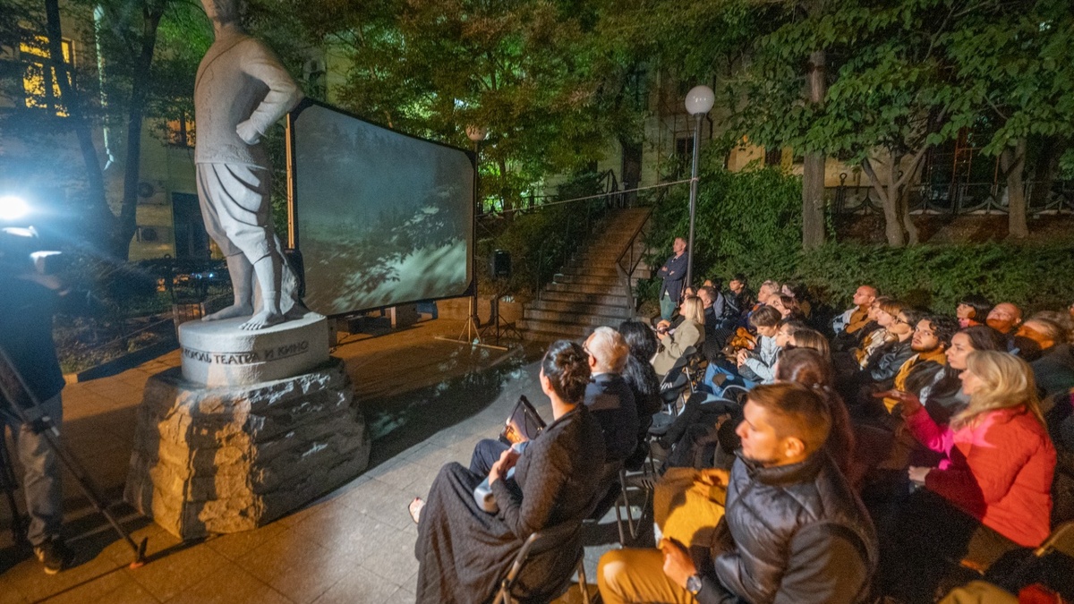     Источник: Пресс-служба кинофестиваля «Меридианы Тихого»