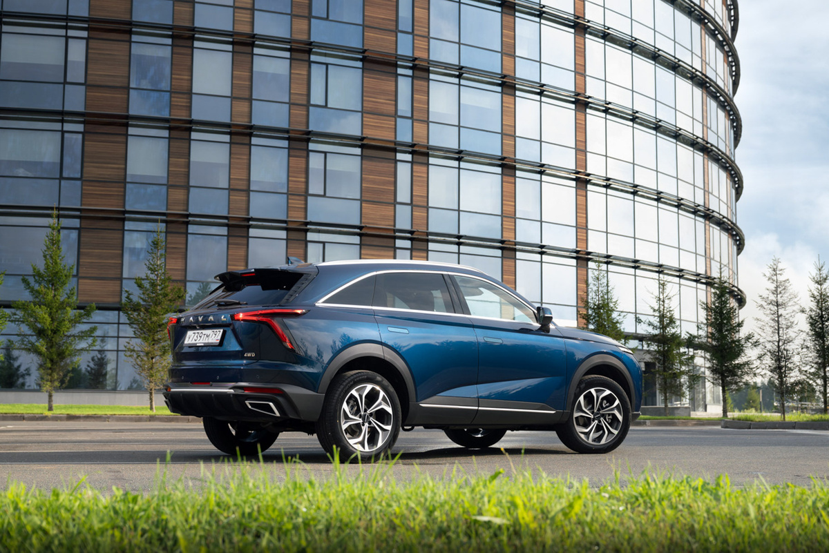    Тем более, что спрос на вариант F7x среди покупателей Haval в последнее время падал   
Haval